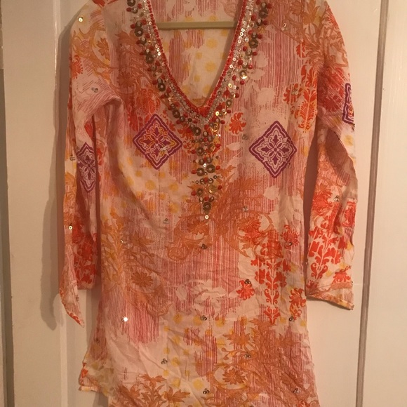 Beautiful tunic - Picture 4 of 8